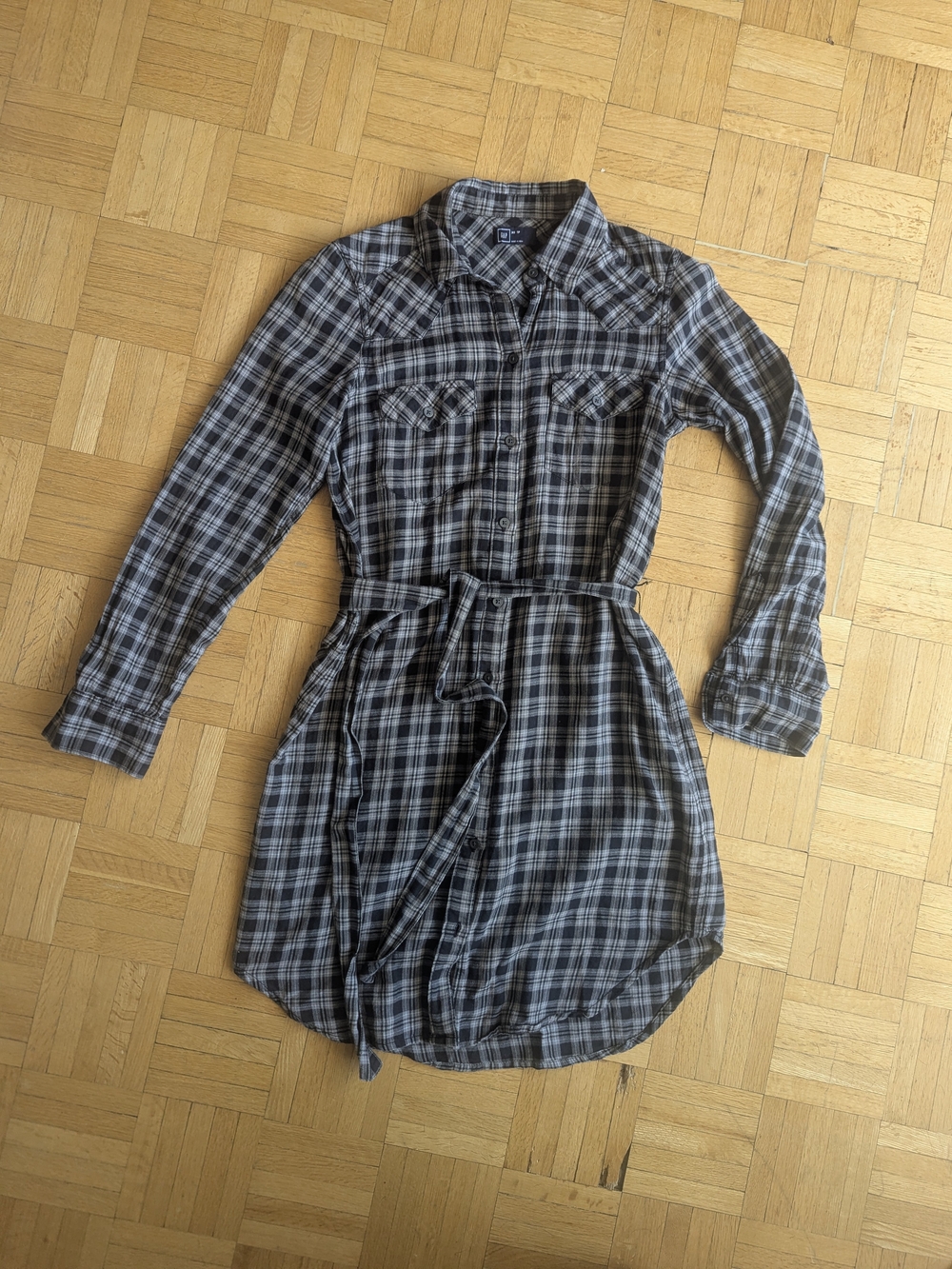 Women's Plaid Shirt Dress with Tie Belt - Gray/Black